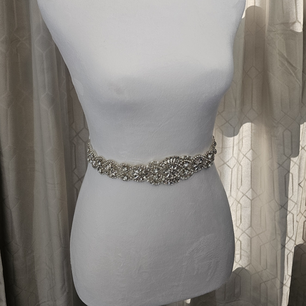 Elegent Crystal Belt Set of Three